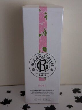 Roger & Gallet Rose Wellbeing Fragrant Water